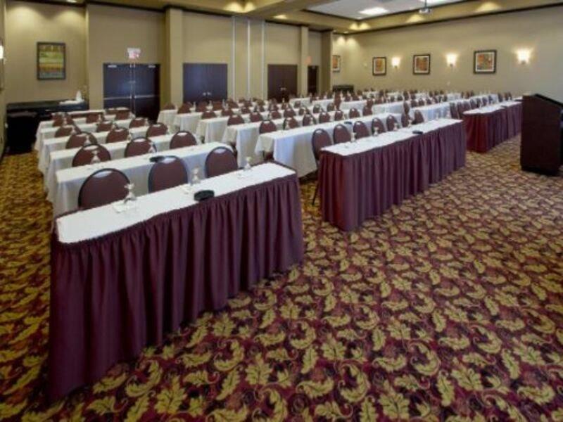 Embassy Suites Columbus - Airport Exterior photo