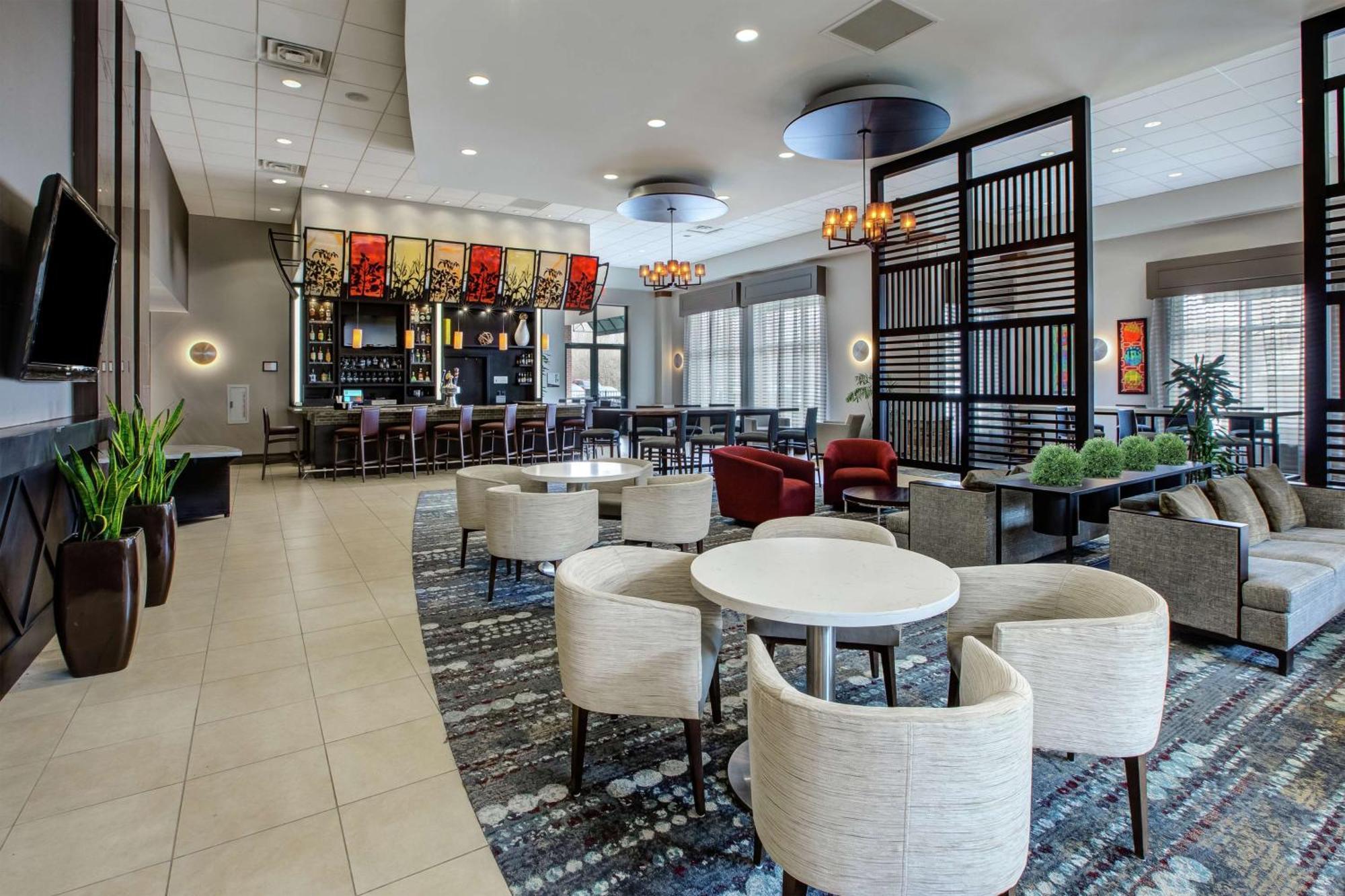 Embassy Suites Columbus - Airport Exterior photo